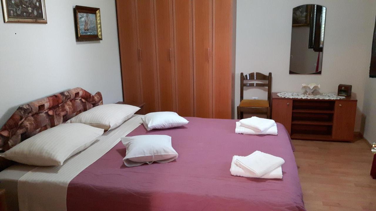 Apartments Penovic Kotor Luaran gambar